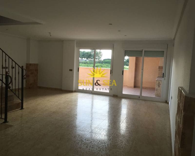 Apartamento de 2 habitaciones en Daya Nueva en venta con garaje - 260.000 € (Ref: 9479407)