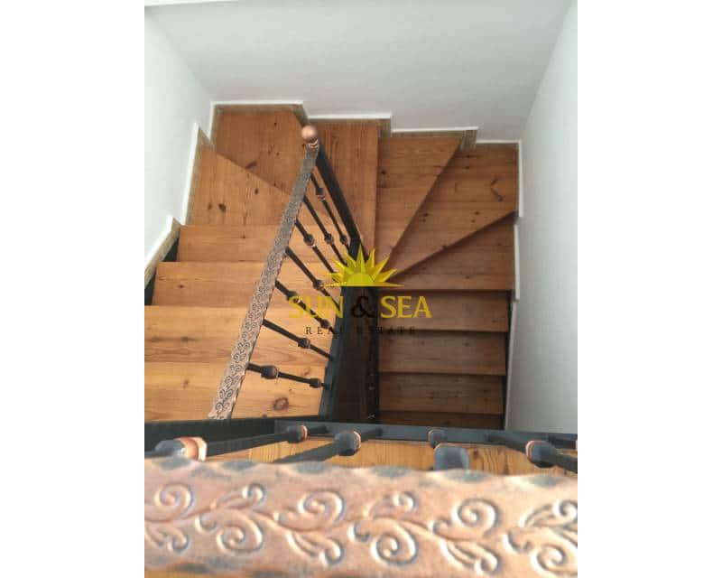 Apartamento de 2 habitaciones en Daya Nueva en venta con garaje - 260.000 € (Ref: 9479407)