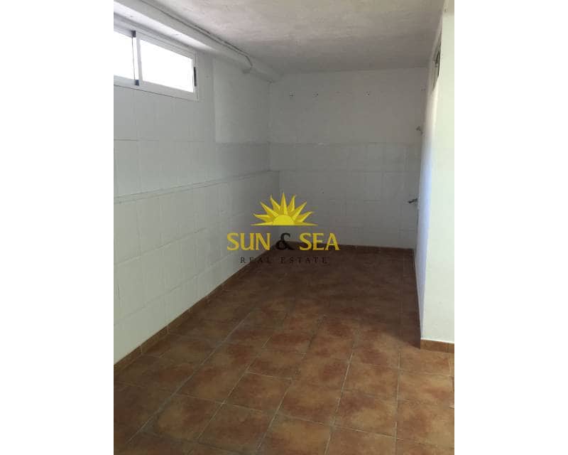 Apartamento de 2 habitaciones en Daya Nueva en venta con garaje - 260.000 € (Ref: 9479407)