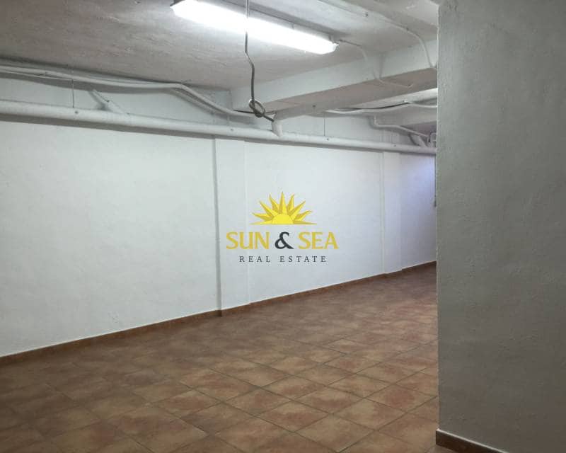 Apartamento de 2 habitaciones en Daya Nueva en venta con garaje - 260.000 € (Ref: 9479407)