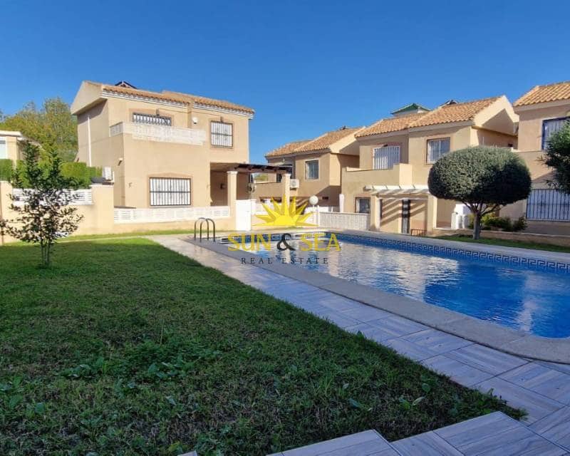 3 makuuhuone Huoneisto vuokrattavana paikassa Filipinas mukana uima-altaan 
autotalli - 1 200 € (Ref: 9480706)