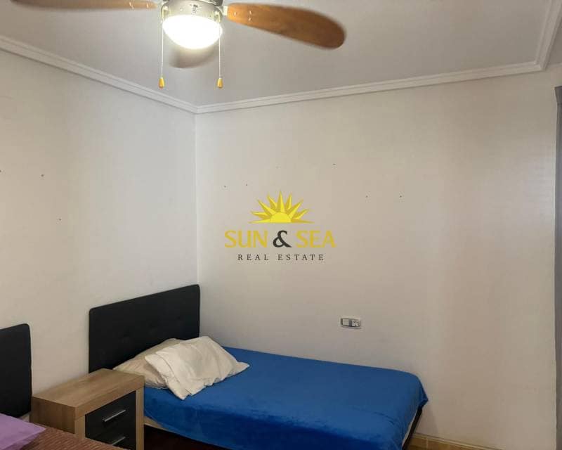 Apartamento de 3 habitaciones en Algorfa en alquiler con piscina - 1.200 € (Ref: 9481360)