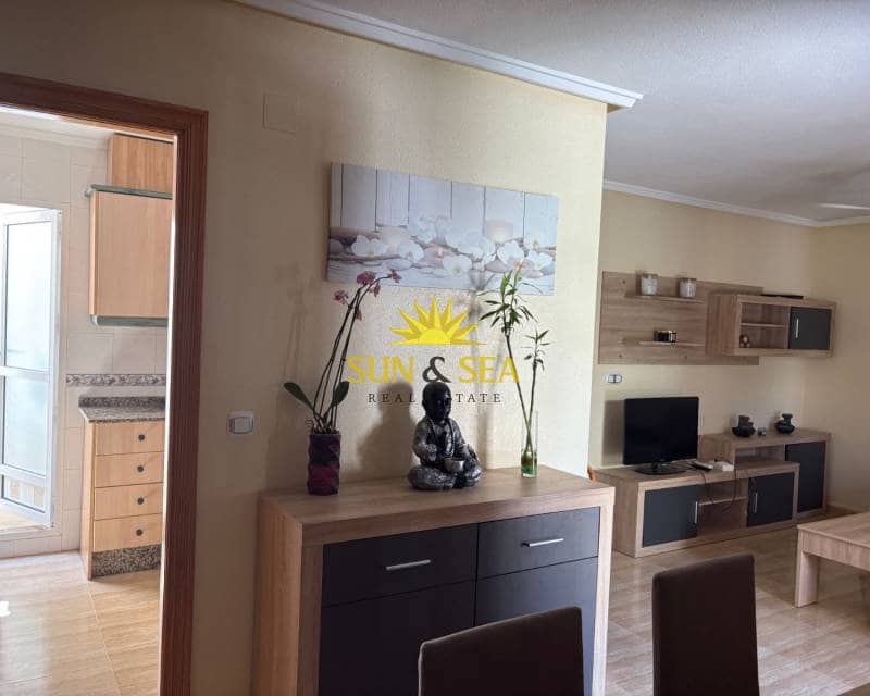 Apartamento de 3 habitaciones en Algorfa en alquiler con piscina - 1.200 € (Ref: 9481360)