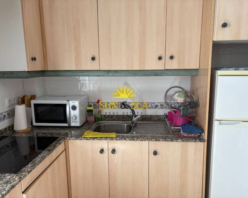 Apartamento de 3 habitaciones en Algorfa en alquiler con piscina - 1.200 € (Ref: 9481360)