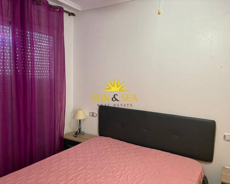 Apartamento de 3 habitaciones en Algorfa en alquiler con piscina - 1.200 € (Ref: 9481360)