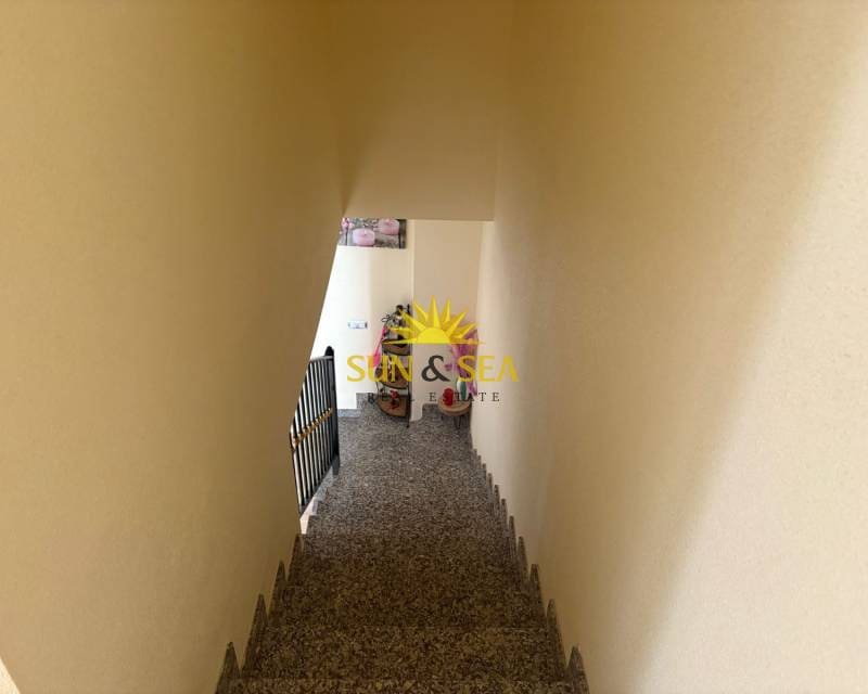 Apartamento de 3 habitaciones en Algorfa en alquiler con piscina - 1.200 € (Ref: 9481360)