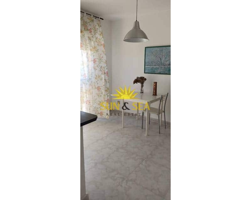 3 soveværelse Lejlighed til leje i Cartagena med garage - € 1.100 (Ref: 9481362)