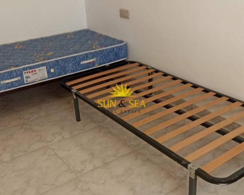 3 soveværelse Lejlighed til leje i Cartagena med garage - € 1.100 (Ref: 9481362)