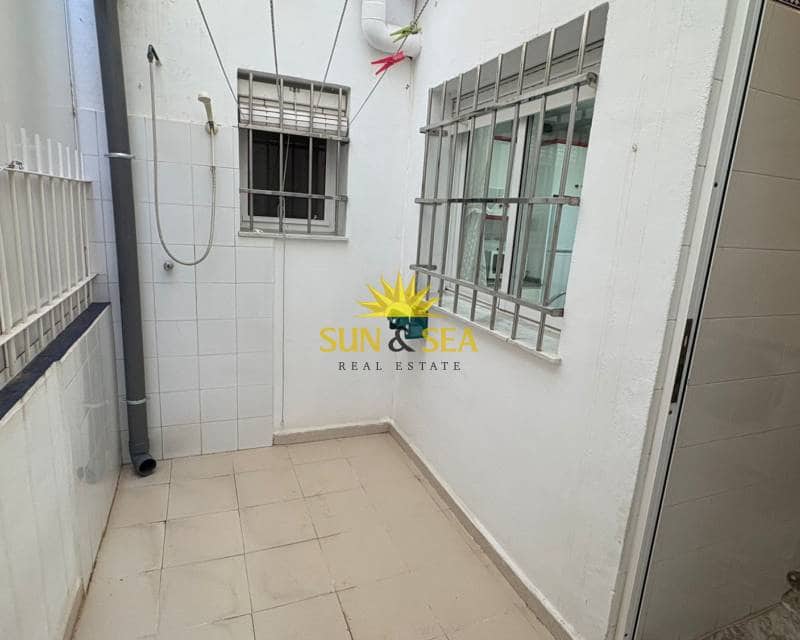 2 bedroom Apartment for rent in San Pedro del Pinatar with garage - € 750 (Ref: 9481363)