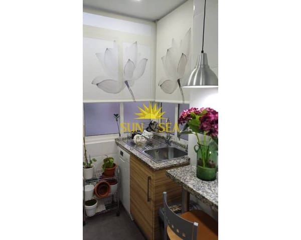 3 bedroom Apartment for sale in Barrio del Centro, Alicante / Alacant city - € 330,000 (Ref: 9482210)