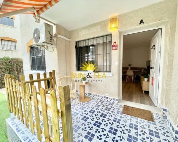 2 bedroom Apartment for rent in Punta Prima, Torrevieja with pool - € 825 (Ref: 9482212)