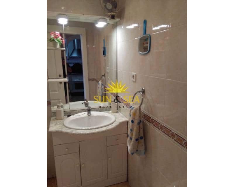 2 soveværelse Lejlighed til leje i Puerto de Mazarron - € 750 (Ref: 9482404)