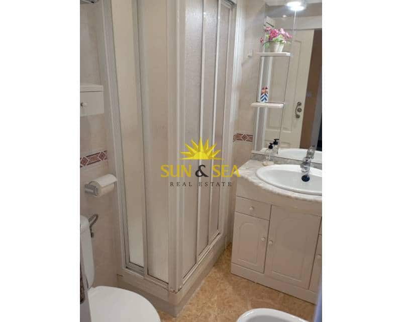 2 soveværelse Lejlighed til leje i Puerto de Mazarron - € 750 (Ref: 9482404)