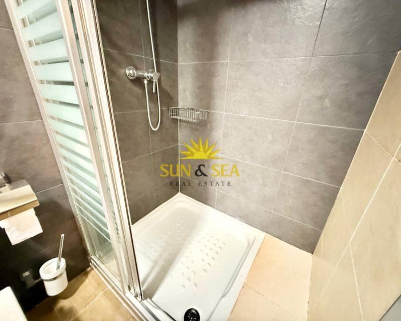 3 slaapkamer Appartement te koop in Almoradi - € 125.000 (Ref: 9482406)