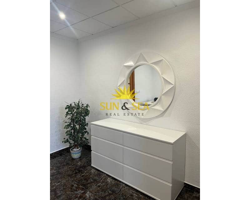 2 bedroom Villa for rent in Valladolises - € 550 (Ref: 9483187)