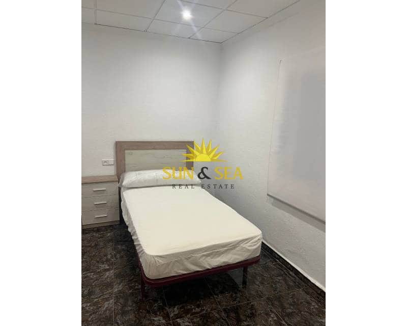 2 bedroom Villa for rent in Valladolises - € 550 (Ref: 9483187)