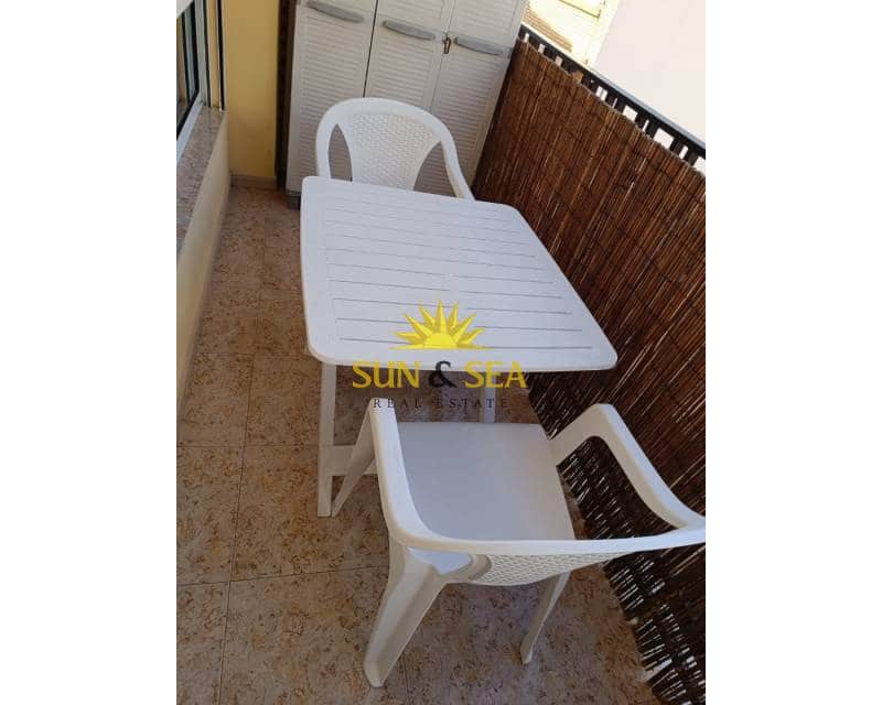 2 soveværelse Lejlighed til leje i Puerto de Mazarron - € 500 (Ref: 9483189)