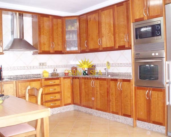 4 soveværelse Villa til salg i Los Desamparados, Orihuela med swimmingpool garage - € 375.000 (Ref: 9483190)