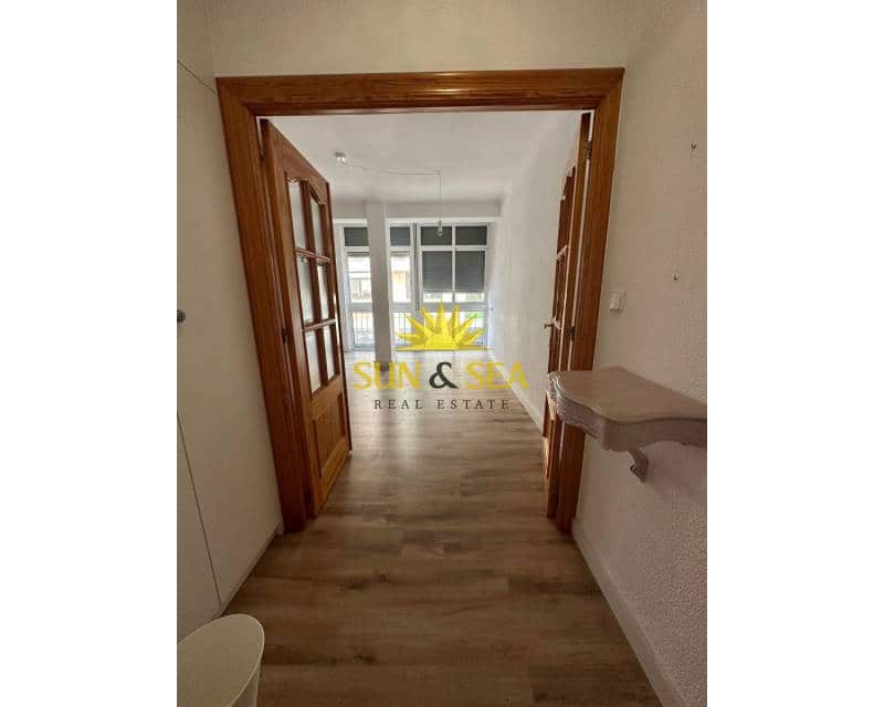 2 bedroom Apartment for rent in Cartagena - € 1,200 (Ref: 9484065)