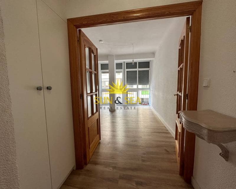 2 bedroom Apartment for rent in Cartagena - € 1,200 (Ref: 9484065)