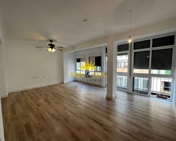 Apartamento de 2 habitaciones en Cartagena Ciudad, Cartagena en alquiler - 1.200 € (Ref: 9484065)