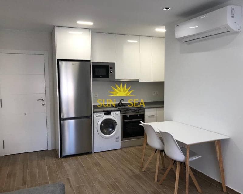 1 soveværelse Lejlighed til leje i Elche / Elx - € 650 (Ref: 9490895)