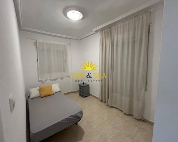 2 makuuhuone Huoneisto vuokrattavana paikassa Centro, Torrevieja mukana uima-altaan - 800 € (Ref: 9493851)