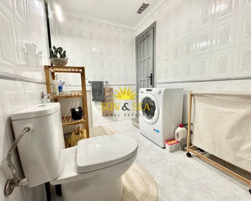 2 makuuhuone Omakotitalo vuokrattavana paikassa Ciudad Quesada - 800 € (Ref: 9493852)