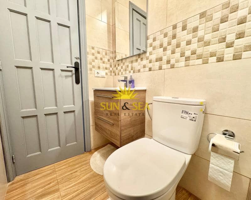 2 makuuhuone Omakotitalo vuokrattavana paikassa Ciudad Quesada - 800 € (Ref: 9493852)