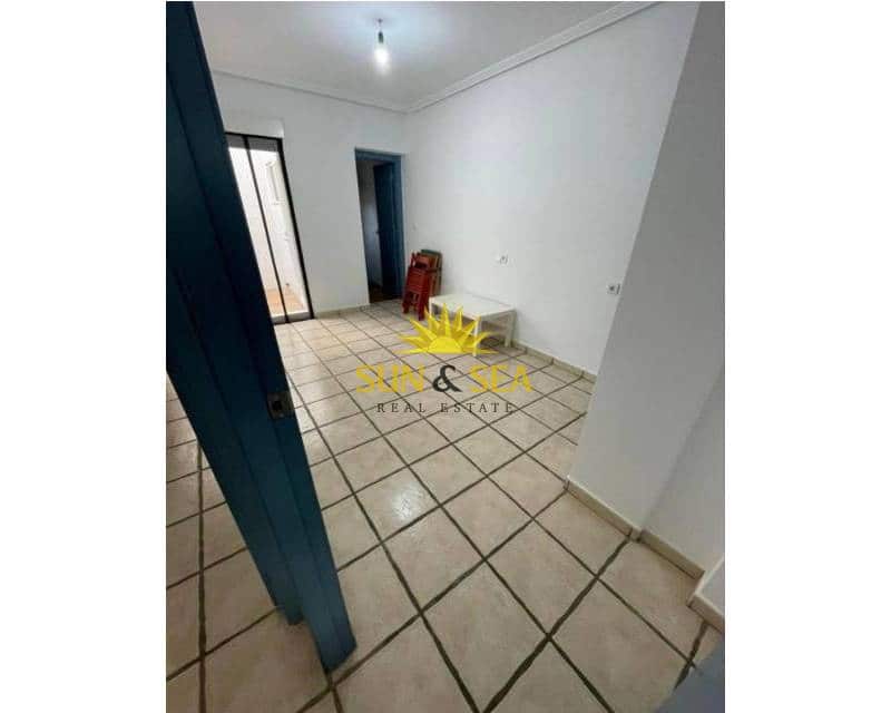 2 bedroom Apartment for rent in San Pedro del Pinatar with pool - € 850 (Ref: 9493941)