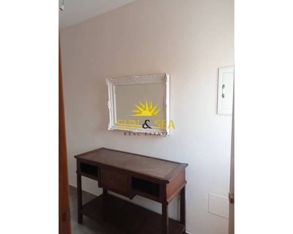 Apartamento de 2 habitaciones en Centro, Los Alcázares en venta - 159.900 € (Ref: 9495570)