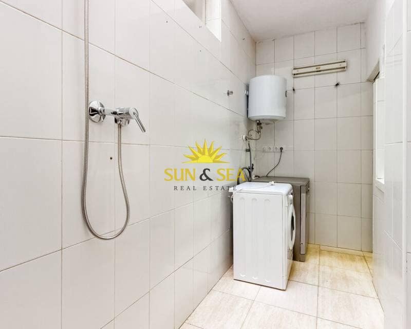 2 bedroom Apartment for rent in Santa Pola - € 700 (Ref: 9496483)