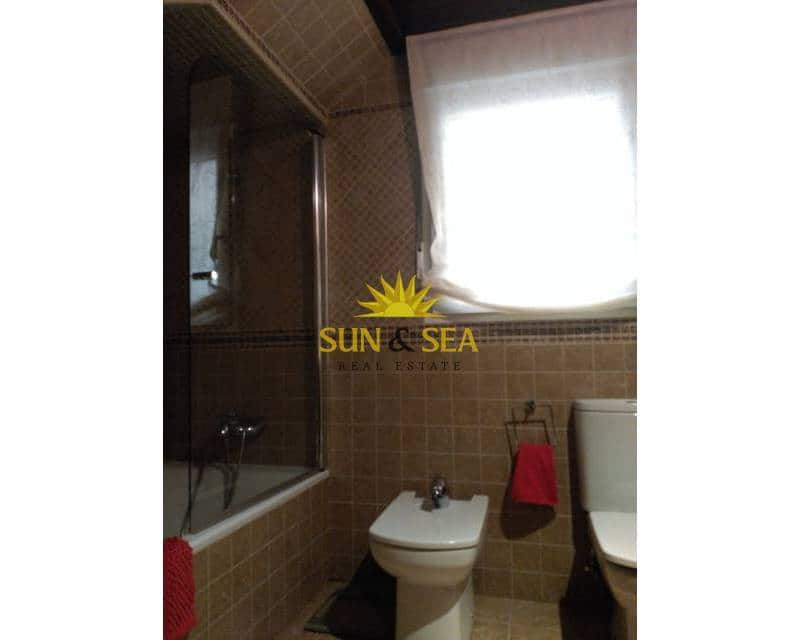 3 bedroom Villa for rent in El Mirador with garage - € 1,000 (Ref: 9496622)