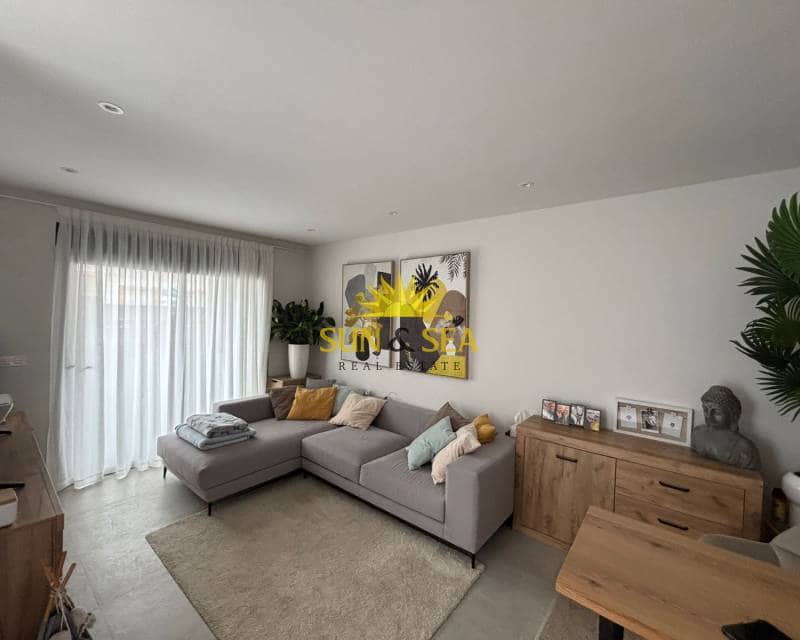 2 bedroom Flat for rent in Pilar de la Horadada with pool - € 1,200 (Ref: 9496623)