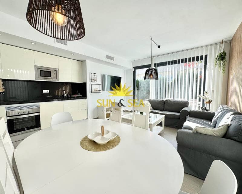 3 bedroom Villa for rent in Punta Prima with pool garage - € 2,700 (Ref: 9500624)