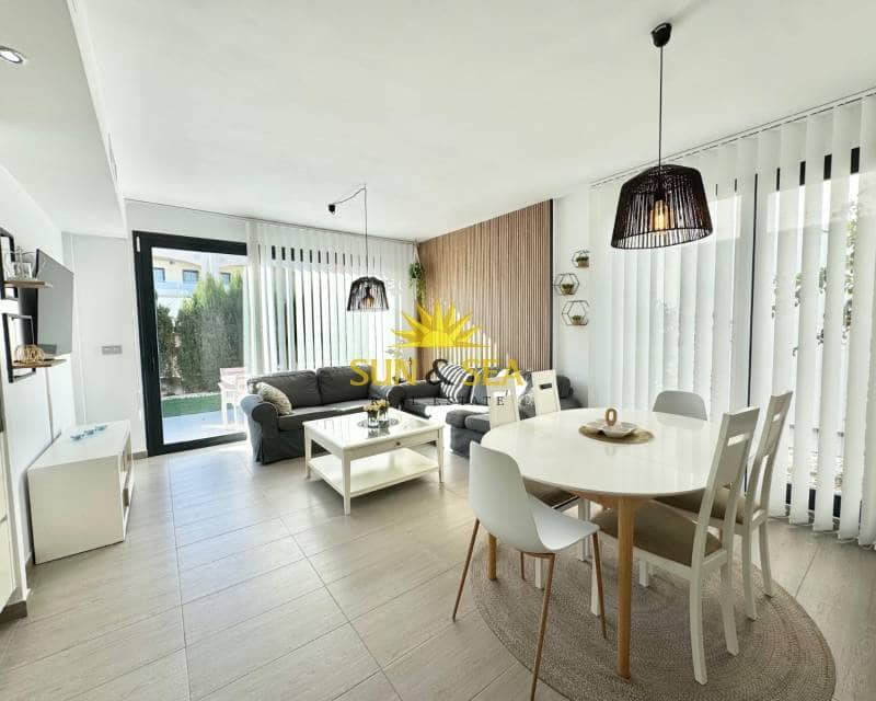 3 bedroom Villa for rent in Punta Prima with pool garage - € 2,700 (Ref: 9500624)