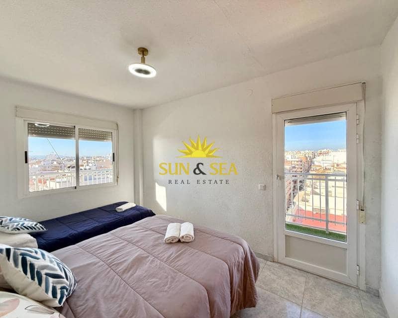 3 bedroom Apartment for rent in Torrevieja - € 1,000 (Ref: 9503289)