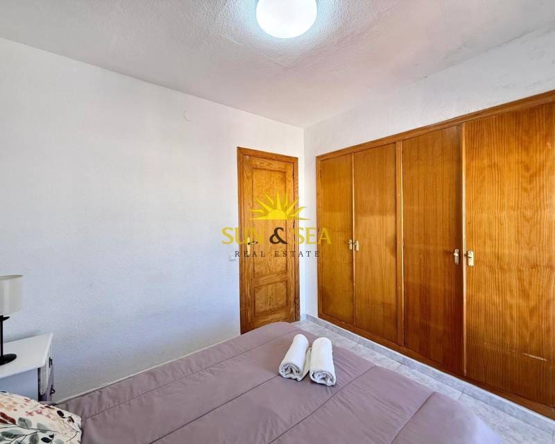 3 bedroom Apartment for rent in Torrevieja - € 1,000 (Ref: 9503289)