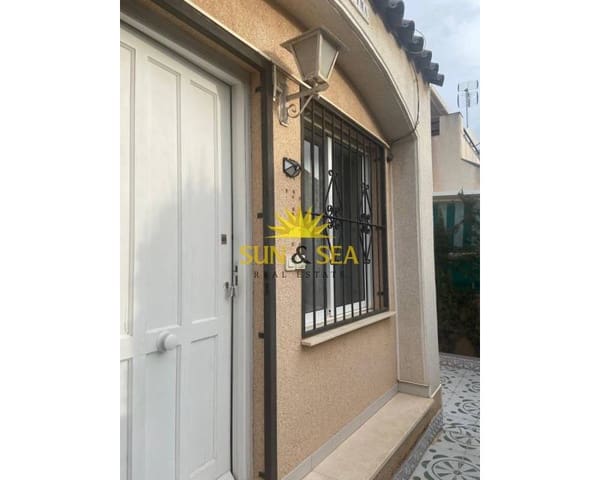 2 makuuhuone Huvila vuokrattavana paikassa Los Balcones - 900 € (Ref: 9506287)