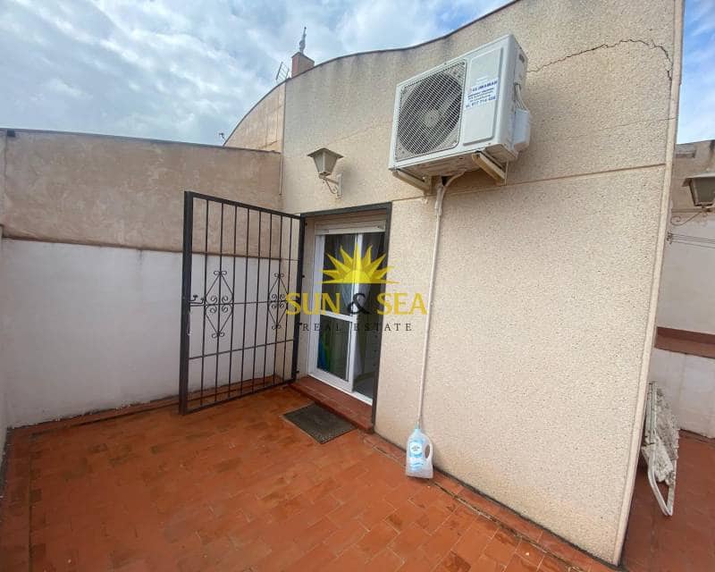 2 makuuhuone Huvila vuokrattavana paikassa Los Balcones - 900 € (Ref: 9506287)