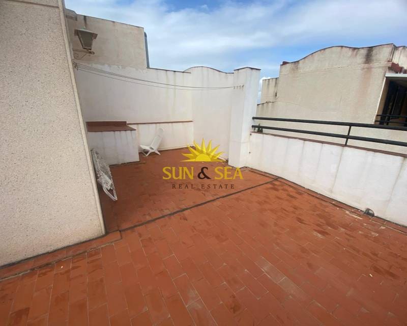 2 makuuhuone Huvila vuokrattavana paikassa Los Balcones - 900 € (Ref: 9506287)