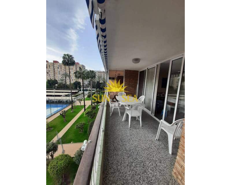 3 makuuhuone Huoneisto vuokrattavana paikassa Playa de San Juan mukana uima-altaan - 900 € (Ref: 9506929)