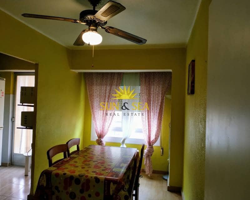 Apartamento de 3 habitaciones en Novelda en alquiler - 600 € (Ref: 9506930)