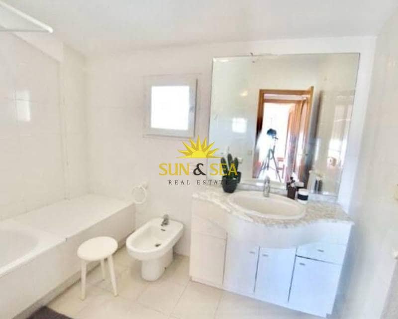 4 soveværelse Penthouse til salg i La Mata med swimmingpool - € 595.000 (Ref: 9511435)