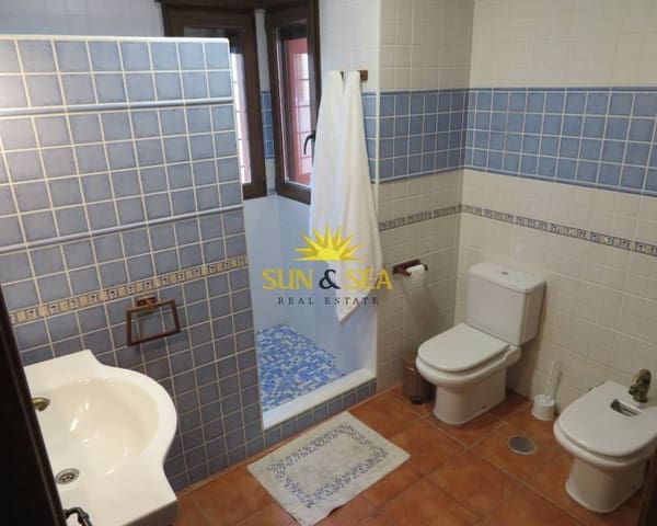 4 camera da letto Villa da affittare in La Unión con piscina garage - 1.400 € (Rif: 9516517)