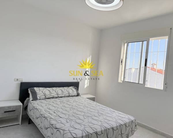 Casa de 2 habitaciones en El Chaparral, Torrevieja en venta con piscina - 165.000 € (Ref: 9516520)