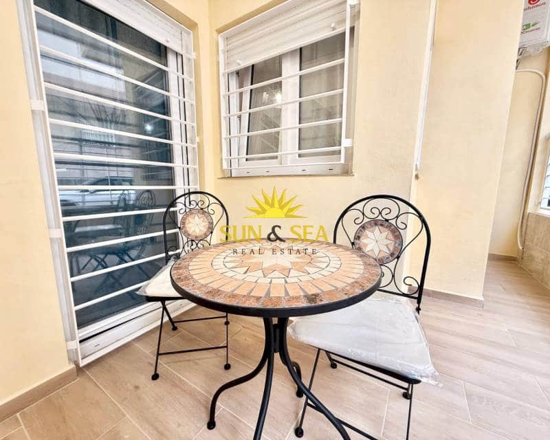 1 soveværelse Strandlejlighed til leje i La Mata - € 700 (Ref: 9516521)