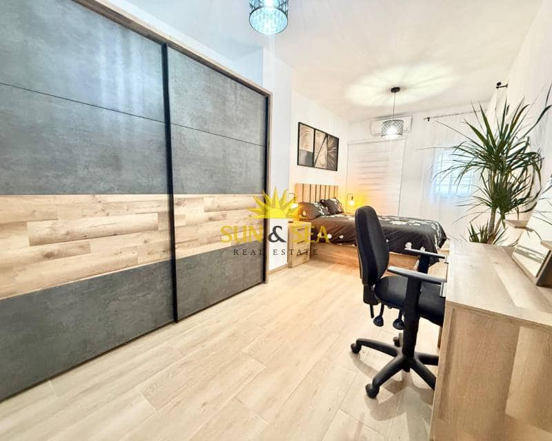 1 soveværelse Strandlejlighed til leje i La Mata - € 700 (Ref: 9516521)