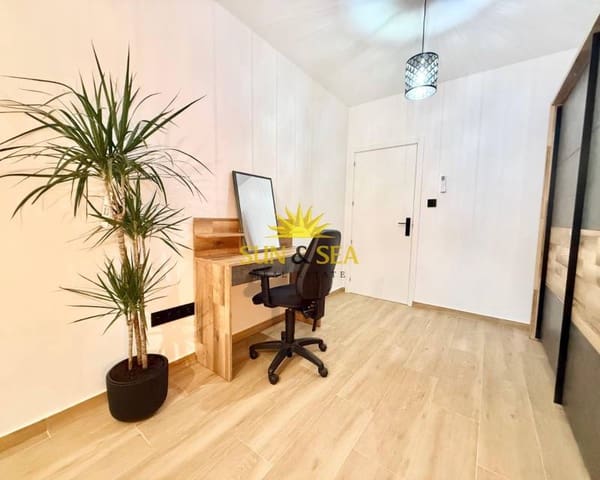 1 quarto Apartamento de Praia para arrendar em Gaspar Perelló, Torrevieja - 700 € (Ref: 9516521)