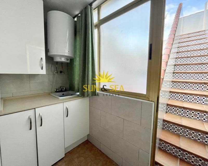 5 soveværelse Byhus til leje i Torre de la Horadada - € 1.200 (Ref: 9524916)